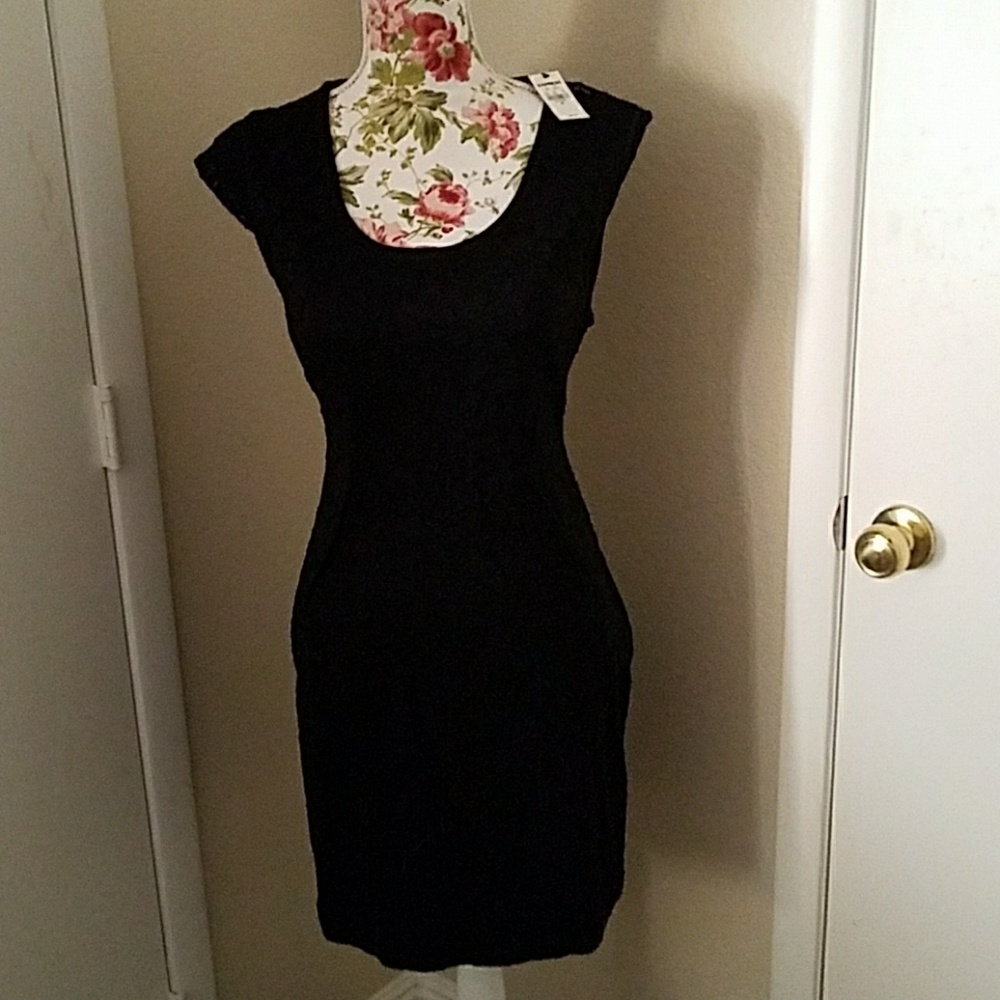Black lace dress
